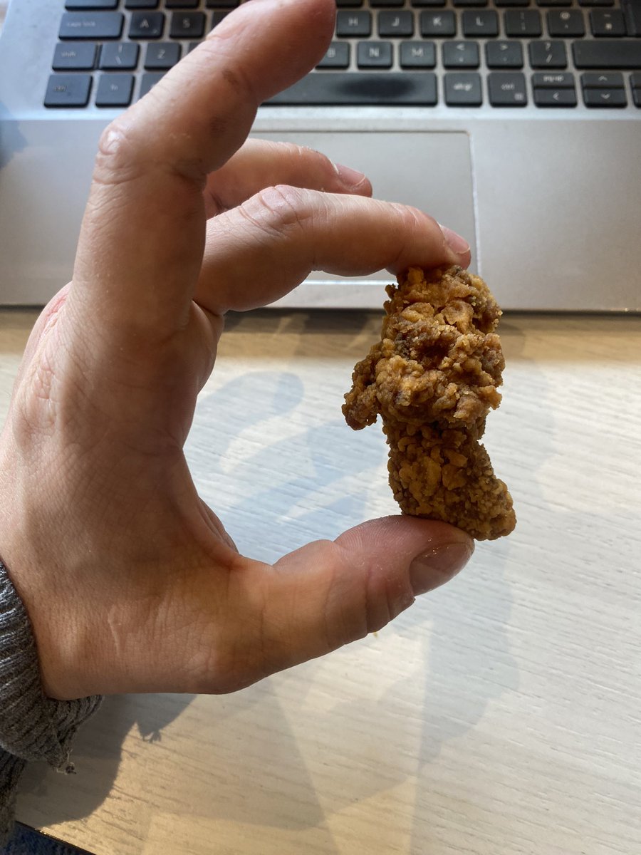 JoshCicatello's tweet photo. @KFC_UKI wings are dead here in the modern day, there’s so much competition these days surly your looking into improving your wings, you used to be wing kings, #embarrising https://t.co/fBJjD4Od3S