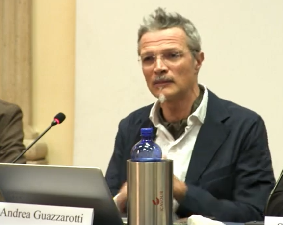 Lo Stato di diritto è possibile dentro l'Unione europea?

Con questa ultima domanda radicale si chiude il convegno "Serve meno Europa?", organizzato dal <a href="/centrostudiCPR/">CPR - Centro studi Costituzione e Prima Repubblica</a>.

È forse la domanda più importante...

Link al video: youtube.com/watch?v=J2DglY…
