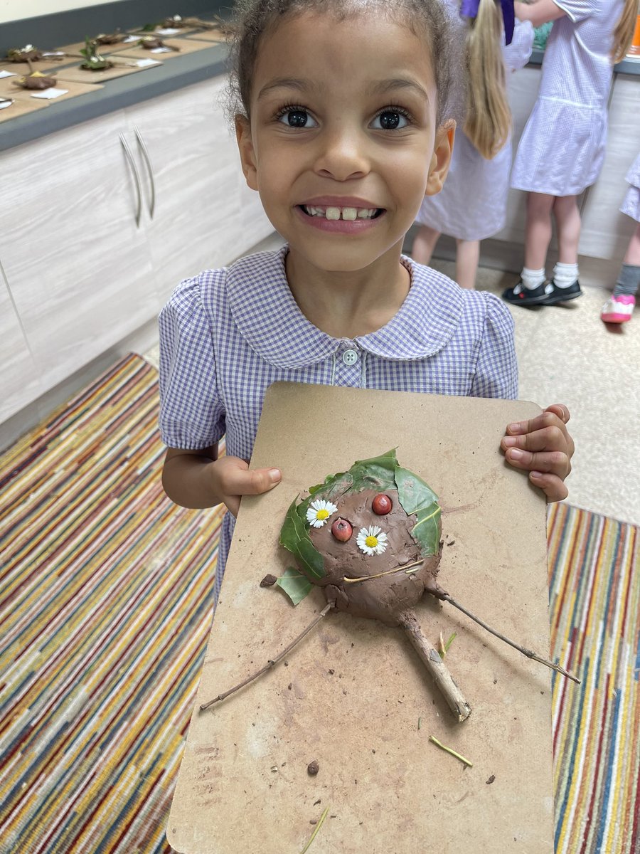 BWPforestschool's tweet photo. Year 1/2 made some beautiful clay faces this afternoon! They thoroughly enjoyed it! https://t.co/IBKddKxC9S