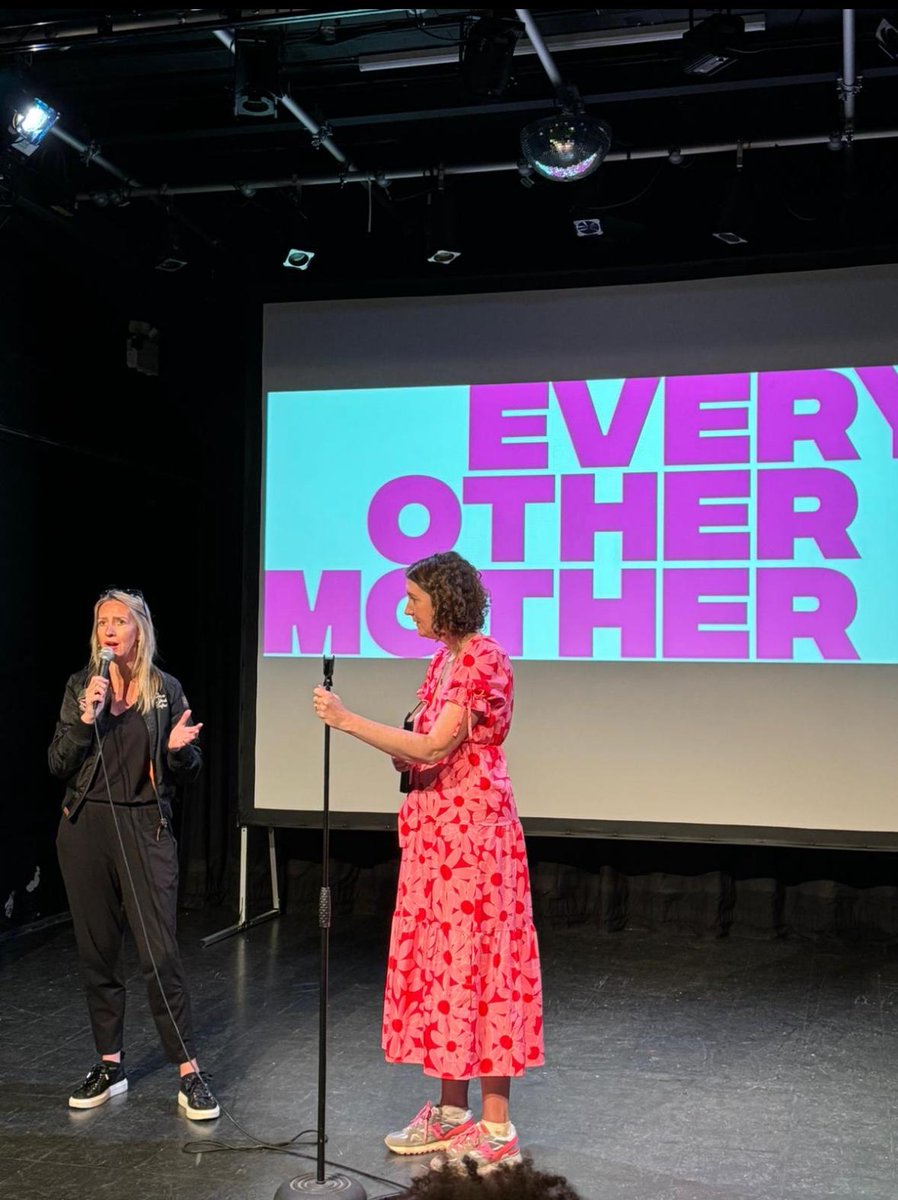 fiveinaboat tweet media