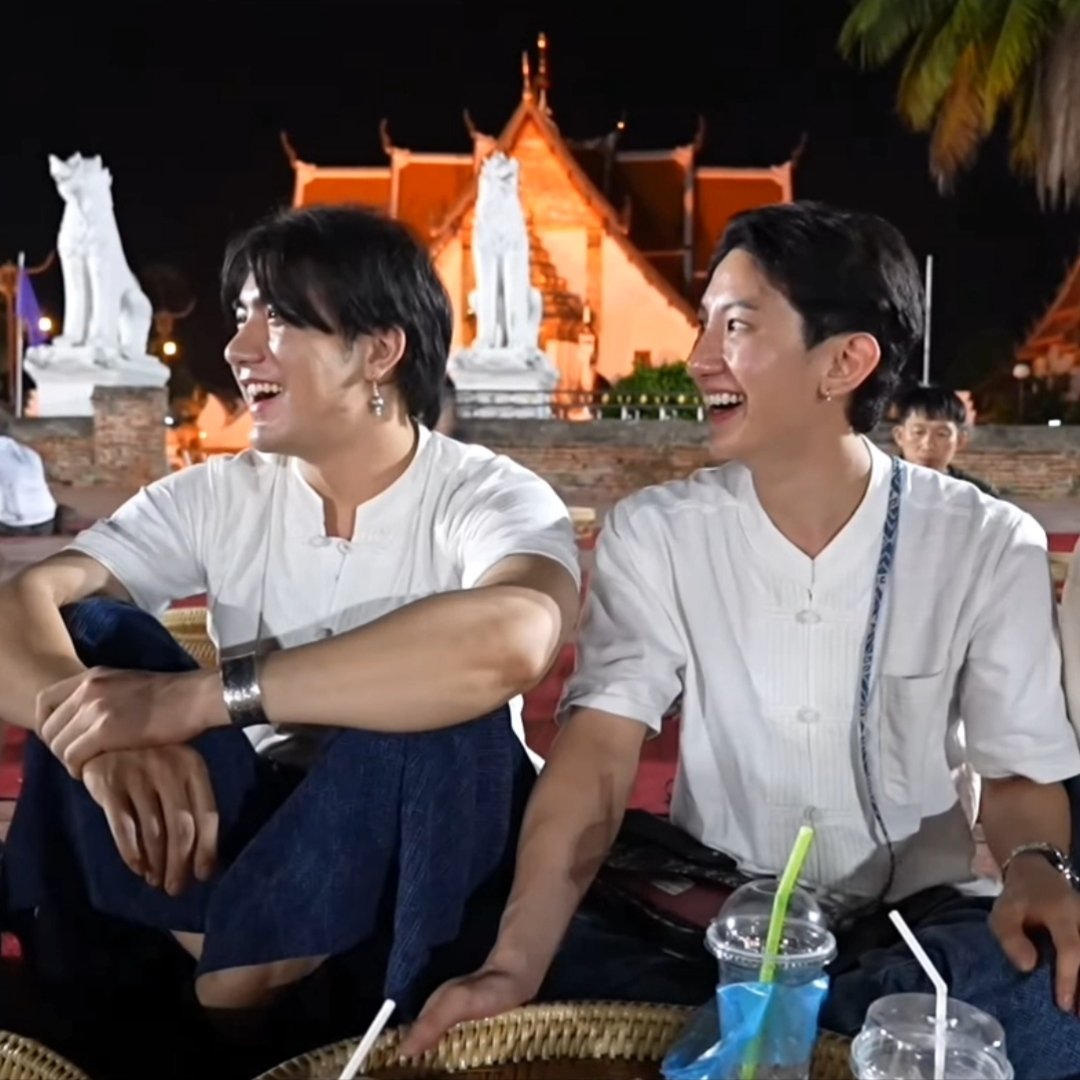 mytoptap_idn's tweet photo. Double Jirakit sync🤣
@talktojirakit
@Toptap_jirakit
#ToptapGotItFirst #TGIF_EP6 #toptap_jirakit #mekjirakit https://t.co/jfhhqc4qgz