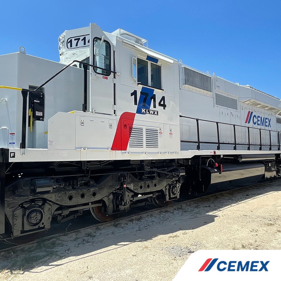 We're proud to announce that the Western Railroad Company has won a prestigious 2024 #ASLRRA President's Safety Award for their outstanding safety record in 2023! 

Press Release: brnw.ch/21wKKeT

#Zero4Life #BuildingABetterFuture #NationalSafetyMonth <a href="/Aslrra/">Short Line Railroads</a>