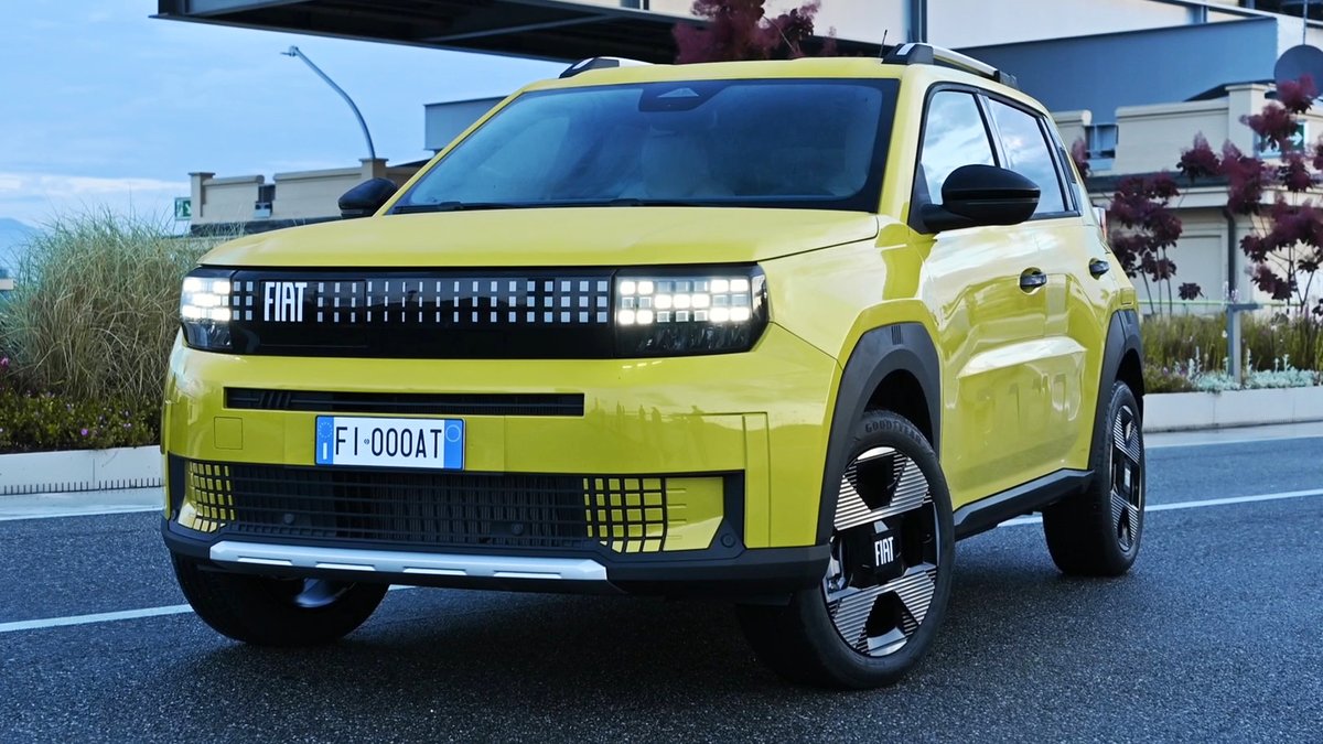 4Drivetime's tweet image. The New 2025 Fiat Grande Panda 
Watch video here 👉 youtu.be/nTL2_HdlZy8
Discover the new Fiat Grande Panda 2025
#FiatGrandePanda #ElectricCars #NewCar2025