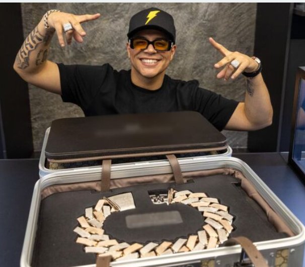 TioFiscal's tweet image. Cuando les cobre a mis clientes #EFOS no diré nada, pero habrá señales. 

😎😎😎😎😎😎😎😎😎