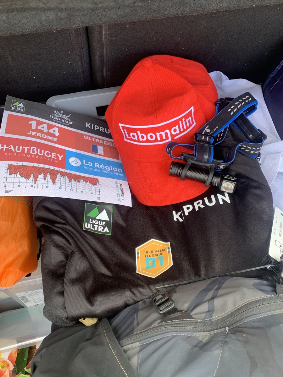 Labomalin1's tweet image. Le saviez-vous, nos lampes d’optique sont fait avec des frontales pour courir  une ou deux nuit dans la montagne. Gagnez en une en étant celui qui devine le plus près mon temps sur ce 177km avec 9000m de dénivelé.