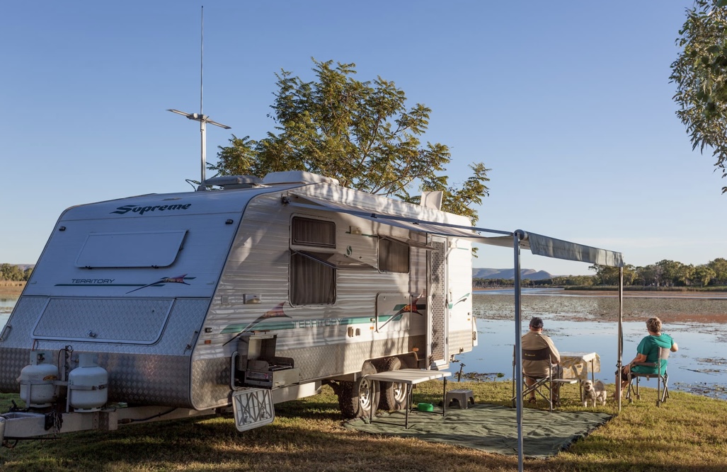 swiftrvrepairs's tweet image. One glance at this picture and you&apos;re ready to head out of town yourself! T.G.I.F. 😜 and L❤️VE life with your RV! We&apos;re here for you, campers! Call for any RV repairs: 403-919-4911 We Get You on the Road Again! Safe &apos;n Sound! #swiftrvrepairs  #rvcamping #RV #rvlife