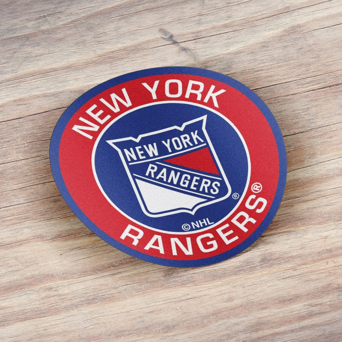 NYRangerFanclub's tweet photo. 🚨STICKER GIVEAWAY!🚨#NYR #promo

🟥RETWEET
⬜️FOLLOW
🟦#BlueShirtsNation

🛒https://t.co/ozfuiJX7zN https://t.co/xrS2GN9Fob