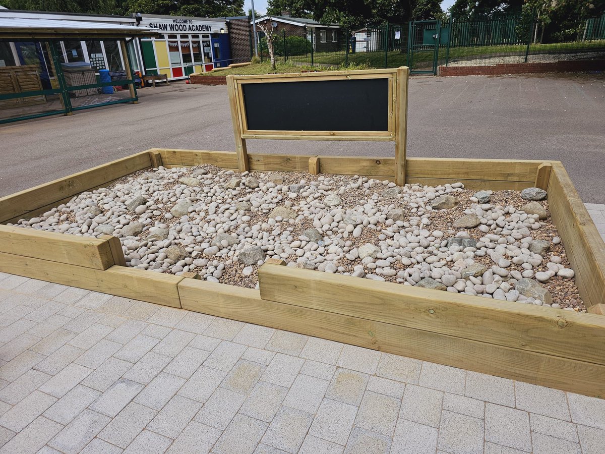 Natural Playground Design 🧡

Adding depth and definition to a large space using natural elements and timber play resources 🌳

<a href="/shawwoodacademy/">Shaw Wood Academy</a>, Doncaster 📍

Learn more about this project 👇

t.ly/sJU6c 

#togetherbetter