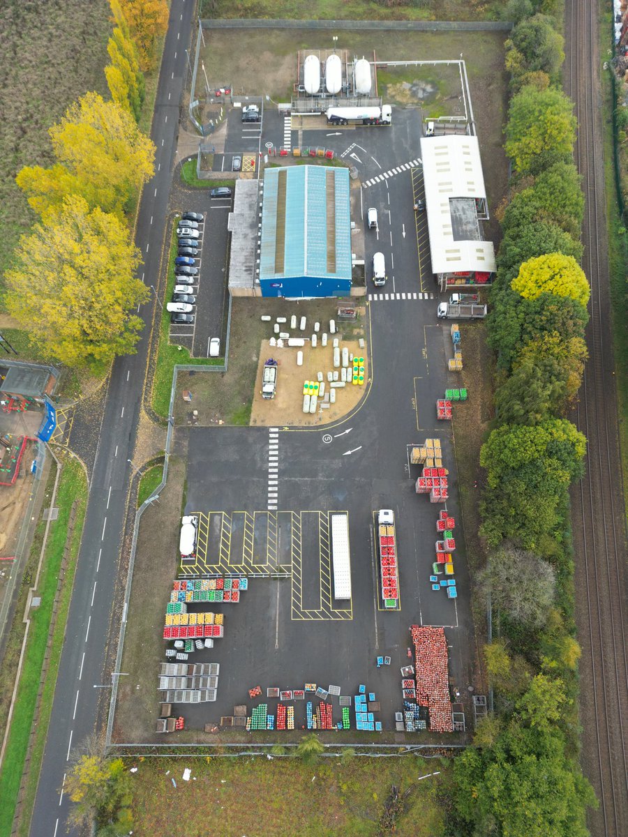 Fastlane Roadmarkings (@fastlaneroadm) on Twitter photo Aerial drone shot of a job we did last year at <a href="/FlogasBritain/">Flogas Britain Ltd</a> depot in Blaydon, Gateshead ππΈ car parking bays, yellow hatched truck bays, pedestrian walkways, zebra crossings, directional arrows, 5mph speed roundels and a give way junction!
#roadmarkings #roadmarking Aerial drone shot of a job we did last year at <a href="/FlogasBritain/">Flogas Britain Ltd</a> depot in Blaydon, Gateshead ππΈ car parking bays, yellow hatched truck bays, pedestrian walkways, zebra crossings, directional arrows, 5mph speed roundels and a give way junction!
#roadmarkings #roadmarking
