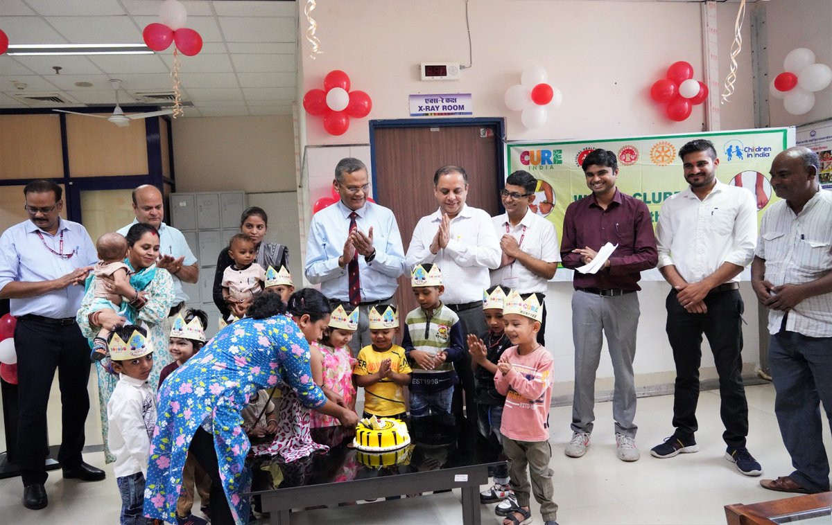 AIIMSBhopal's tweet image. एम्स भोपाल में हड्डी रोग विभाग द्वारा आज 14 जून 2024 को क्लबफुट जागरूकता और प्रबंधन माह के सिलसिले में एक कार्यक्रम आयोजित  किया गया। कार्यपालक निदेशक प्रो. (डॉ.) अजय सिंह ने  बच्चों में  क्लबफुट से होने वाली विकलांगता से मुक्ति के लिए उचित उपचार के महत्व पर जोर दिया।