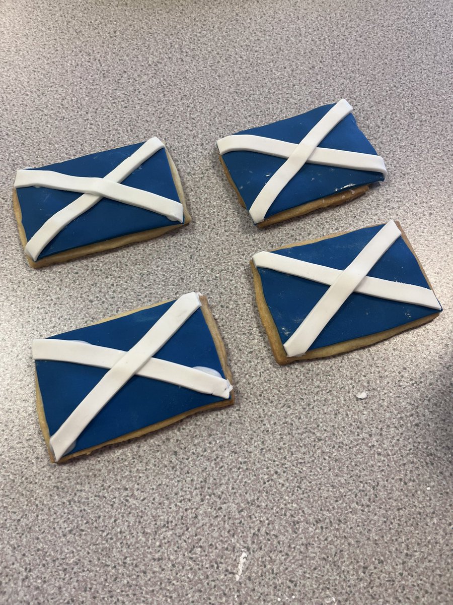 Full on Scottish mode for today in Team Health and Wellbeing🏴󠁧󠁢󠁳󠁣󠁴󠁿⚽️