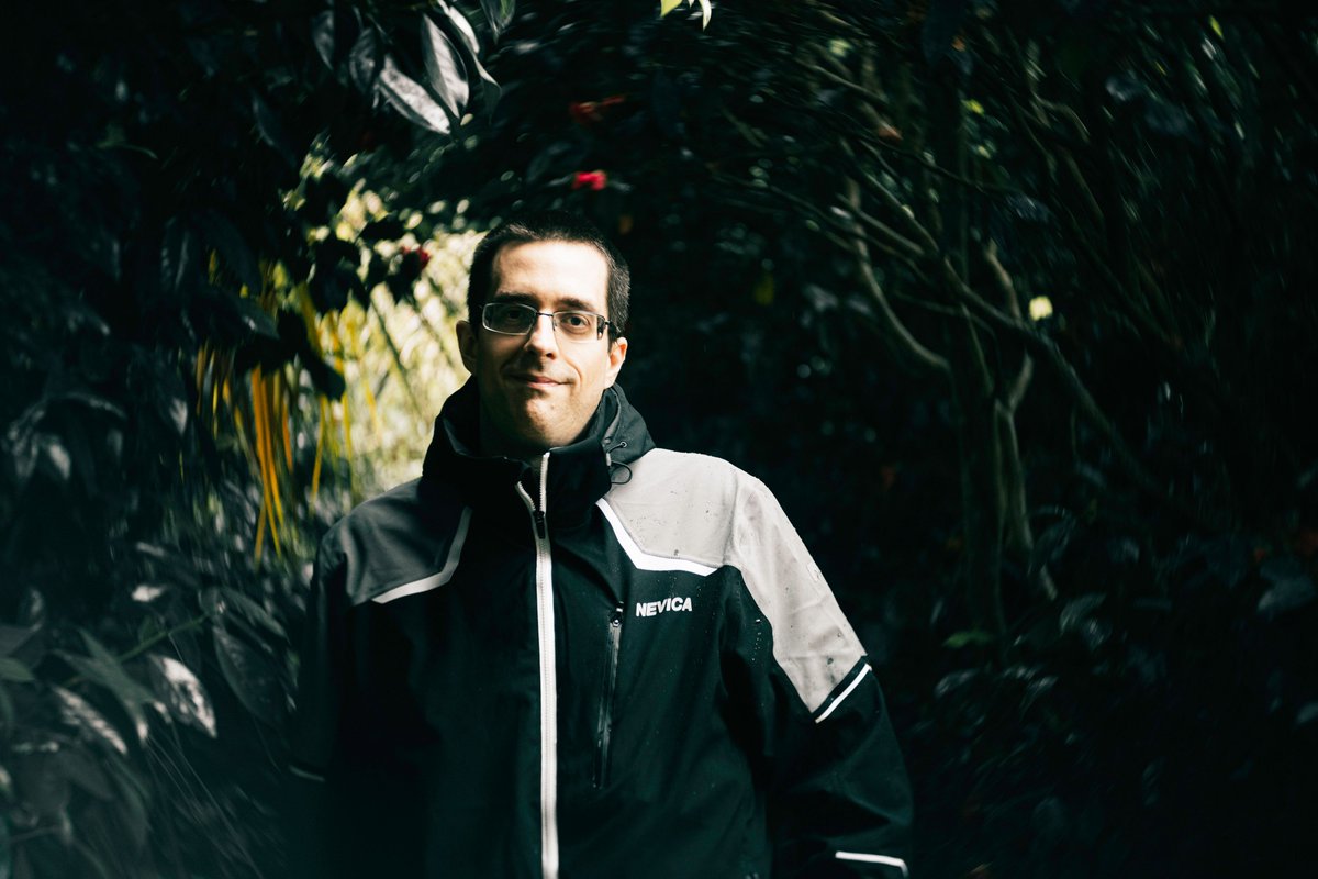 Oh my!

#Photography #Portrait #Swirls #Nature #Plants #Trees #People