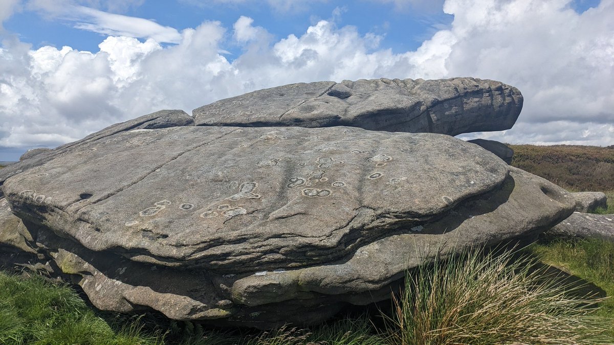 fellrunningguid's tweet image. Today's gritstone scenery from the Dark Peak #PeakDistrict #trigpoint