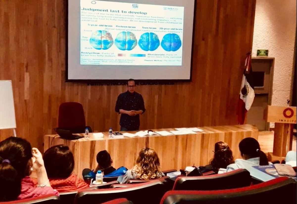 ericgarcialopez's tweet photo. Me siento muy honrado de ser catedrático de Neurociencia de la conducta en el Instituto Nacional de Ciencias Penales (@INACIPE) y compartir ideas con jueces, fiscales, peritos y psiquiatras, en este programa de posgrado; que antes dio sus primeros pasos, con este diplomado: https://t.co/rQvx64dWFj