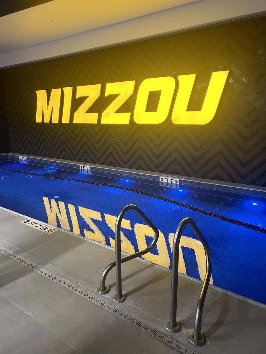 Hayden Sublette (@501hayden32) on Twitter photo Thanks <a href="/DLineGURU/">Coach AL Davis</a> and other staff of mizzou for inviting to night at the ZOUπ―
<a href="/BMop25/">Coach Brian Maupin</a> <a href="/MizzouFootball/">Mizzou Football</a> <a href="/CoachDrinkwitz/">Eliah Drinkwitz</a> <a href="/coachalpogue/">Al Pogue</a> <a href="/MaumelleSN/">Maumelle Sports Network</a> <a href="/PrepRedzoneAR/">Prep Redzone Arkansas</a> <a href="/ArElite100/">Arkansas Elite 100</a> Thanks <a href="/DLineGURU/">Coach AL Davis</a> and other staff of mizzou for inviting to night at the ZOUπ―
<a href="/BMop25/">Coach Brian Maupin</a> <a href="/MizzouFootball/">Mizzou Football</a> <a href="/CoachDrinkwitz/">Eliah Drinkwitz</a> <a href="/coachalpogue/">Al Pogue</a> <a href="/MaumelleSN/">Maumelle Sports Network</a> <a href="/PrepRedzoneAR/">Prep Redzone Arkansas</a> <a href="/ArElite100/">Arkansas Elite 100</a>