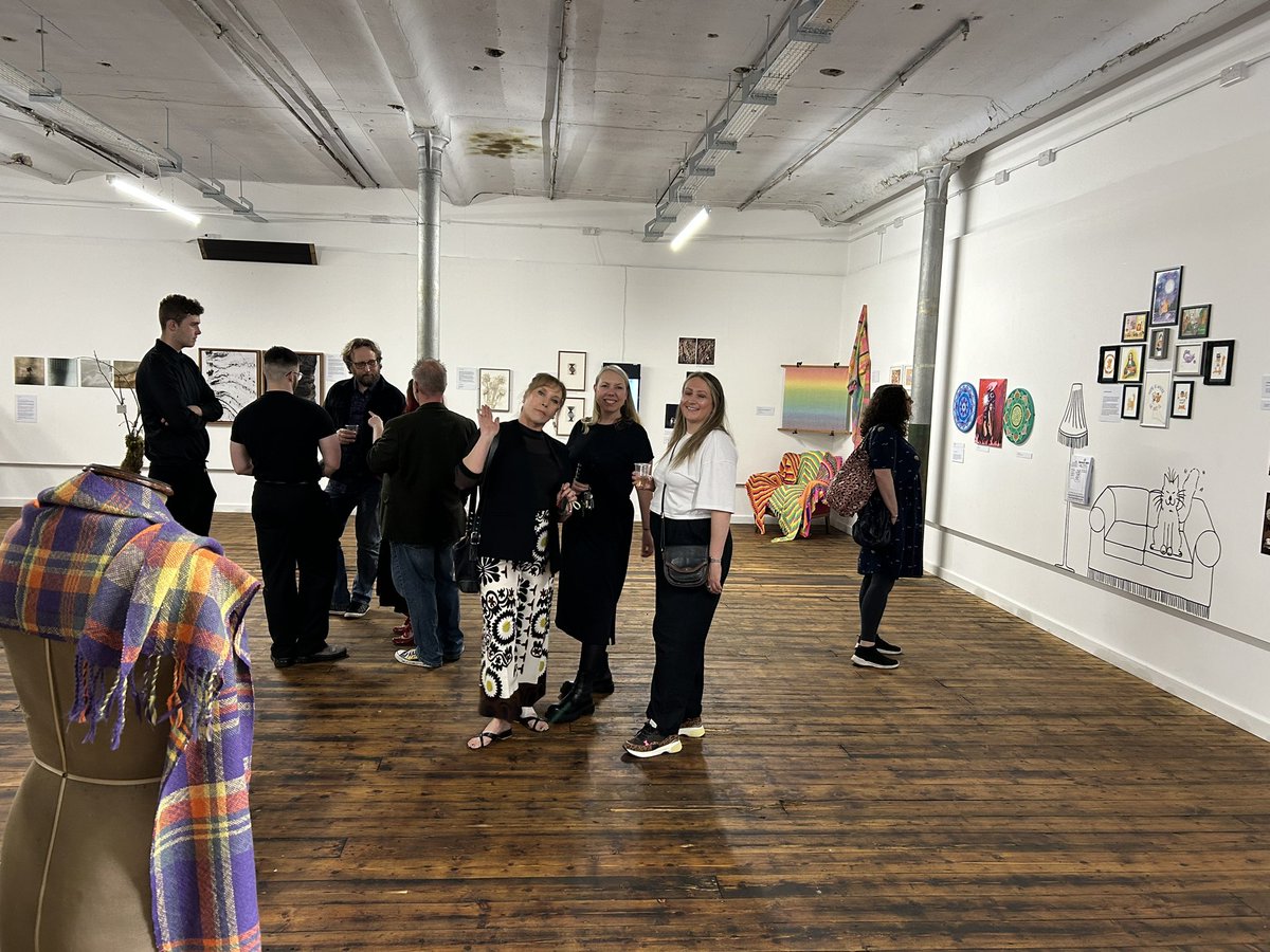 Paul A Costello (@paulacostello1) on Twitter photo ✨Just been to <a href="/CreativeSpinSt1/">Creative Spin Studios</a> Creative Spin Studios Inaugural Exhibition- INTRO. ✨
Over 20 Artists displaying fantastic work <a href="/SpinnersMill/">Leigh Spinners Mill</a> This was a private viewing but
The Exhibition will be in The Horrocks Gallery from the 15th of June to the 19th. ✨Just been to <a href="/CreativeSpinSt1/">Creative Spin Studios</a> Creative Spin Studios Inaugural Exhibition- INTRO. ✨
Over 20 Artists displaying fantastic work <a href="/SpinnersMill/">Leigh Spinners Mill</a> This was a private viewing but
The Exhibition will be in The Horrocks Gallery from the 15th of June to the 19th.