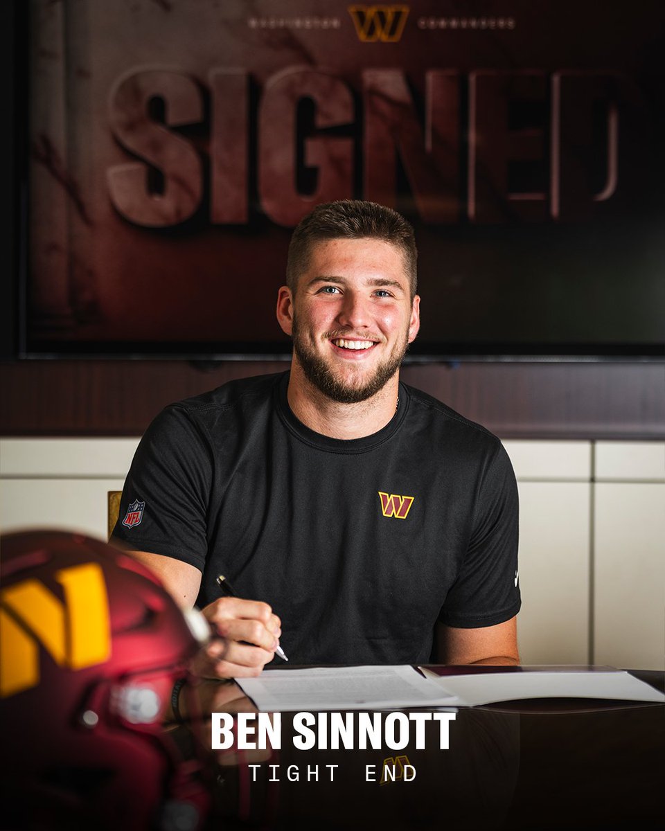 Commanders's tweet image. Sinnott = signed 🤝

@ben_sinnott | #RaiseHail
