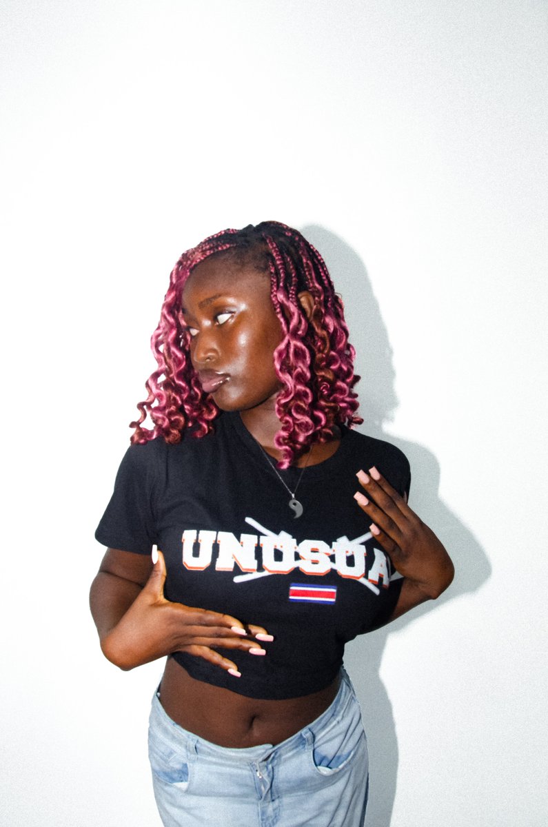 R O S E || THE MAGAZINE. tweet media