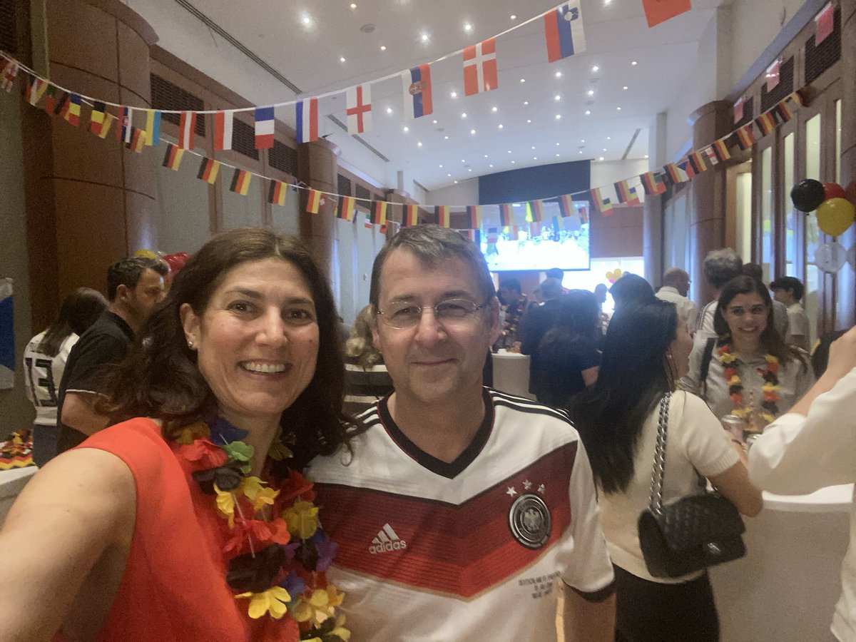 UniCologneNY's tweet image. ⚽️ Kick-off of the #euro2024 soccer tournament watch party at @GermanyNY  &amp;amp; @GermanyUN in #NYC! Happy to be here on behalf of @UniCologne! 🥳🇩🇪🏴󠁧󠁢󠁳󠁣󠁴󠁿