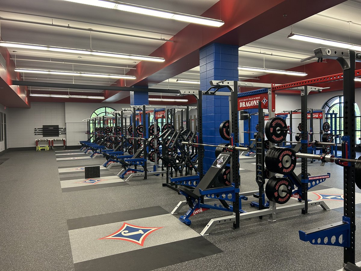 cdantzler16's tweet photo. Last couple weeks for the team @willsstrength @TSS_WS_TB @tsunamibarspor1 have been pretty busy!   Great job team…..keep grinding!  🦾🔥🇺🇸  #madeinSC https://t.co/9v1vgSXEDD