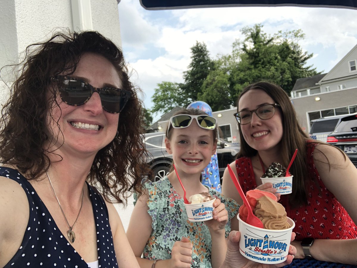 Stacy Ward (@wardsrbms) on Twitter photo Dinner at New Corner and dessert at Lighthouse before we head to see our RBMS 8th graders graduate 🚀🎉🥳❤️<a href="/rbmsROCKETS/">Red Bank Middle</a> Dinner at New Corner and dessert at Lighthouse before we head to see our RBMS 8th graders graduate 🚀🎉🥳❤️<a href="/rbmsROCKETS/">Red Bank Middle</a>