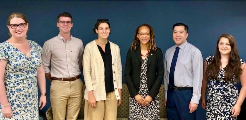 Ashley Binetti Armstrong tweet media