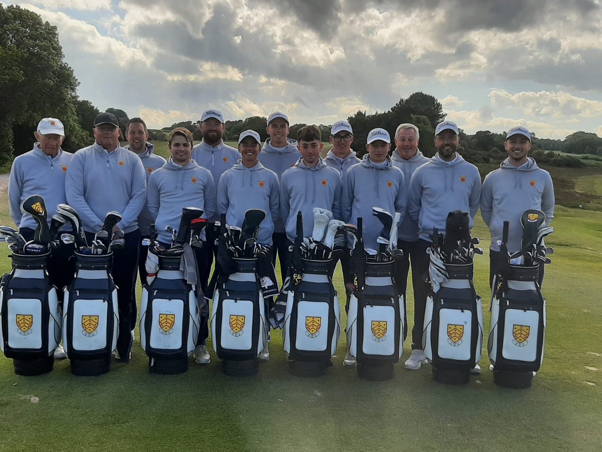 Glosgolf's tweet image. SWW DAY6 - Gloucestershire are narrowly defeated by Devon. Congratulations Devon who lift the SW Trophy. Well played everyone! For all latest results, photos, quotes &amp;amp; shots of the day ow.ly/VvkK50SjgoK We wish all teams the very best for remainder of the season! #SWGolf