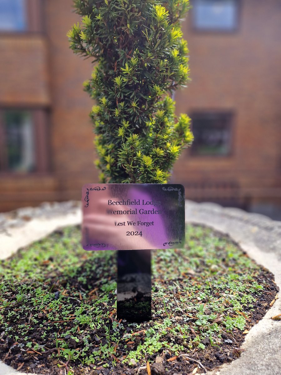 BeechfieldLodge's tweet photo. We were honoured to have the ceremonial mayor of Salford Tanya Burch and mayoress Hannah come to Beechfield this week, to help us celebrate our veteran accreditation. 🥳
@AnchorLaterLife @RachelDoddSmit2 @tanyaburch18 https://t.co/JF2QnRKYTq
