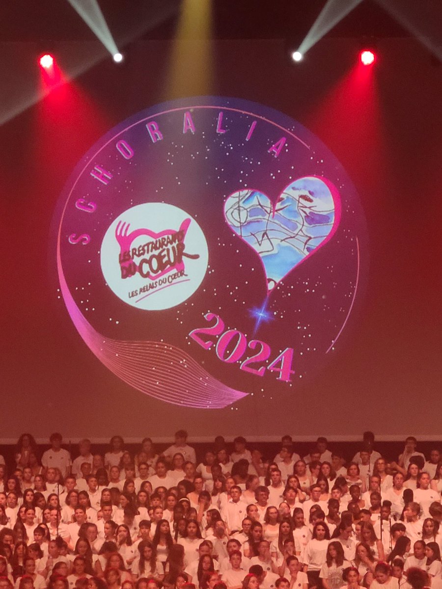 Collège de la forêt - Trainou tweet media