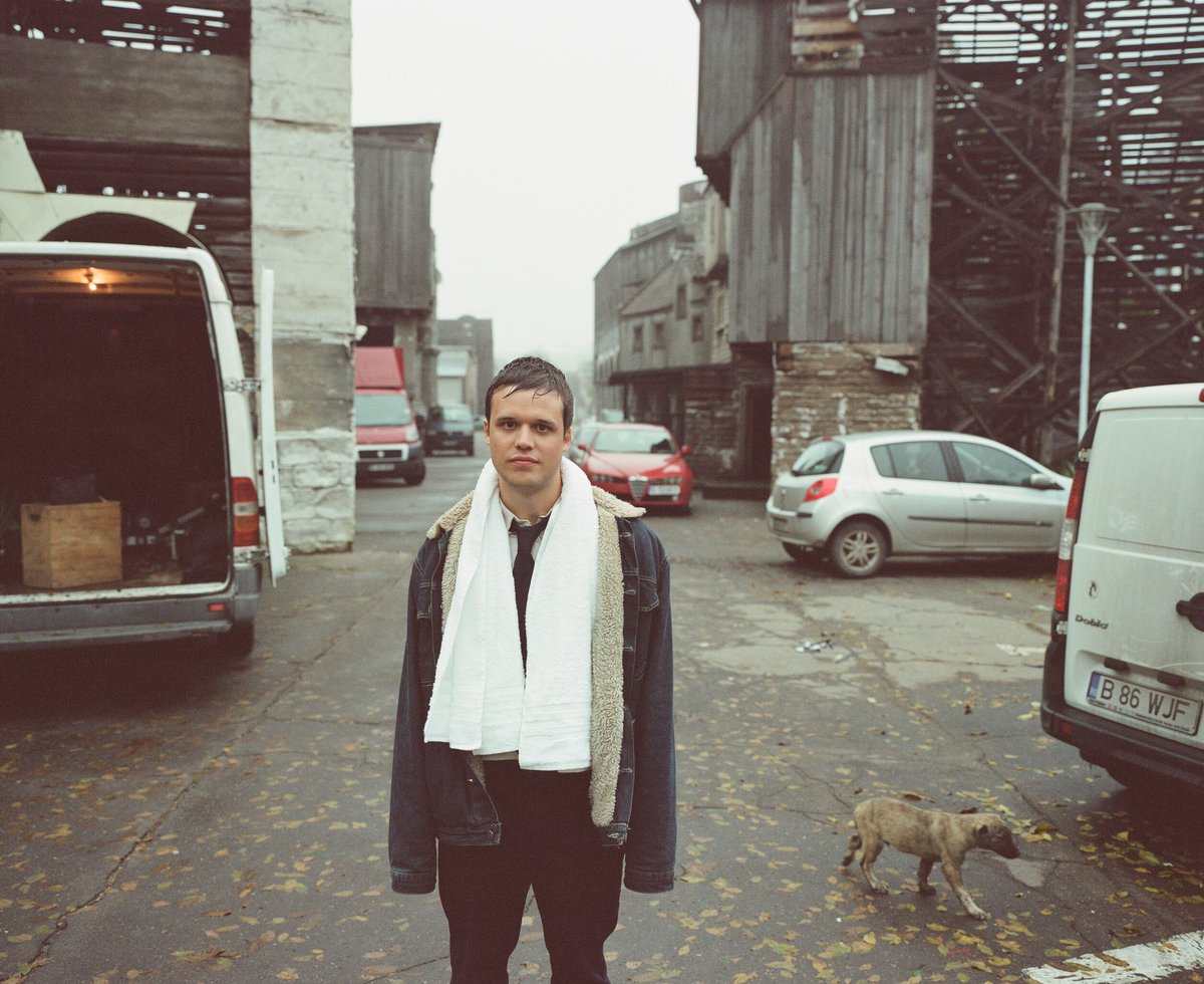 Ritual and BIG TV reissues are OUT NOOOOOWWWW!!! Proud of these ones guys, they’re sure to sell out again so grab a format while you can over on the website. Here’s some BTS pics from the Bigger Than Us and There Goes Our Love Again video shoots BACK IN THE DAY! 🖤🖤🖤