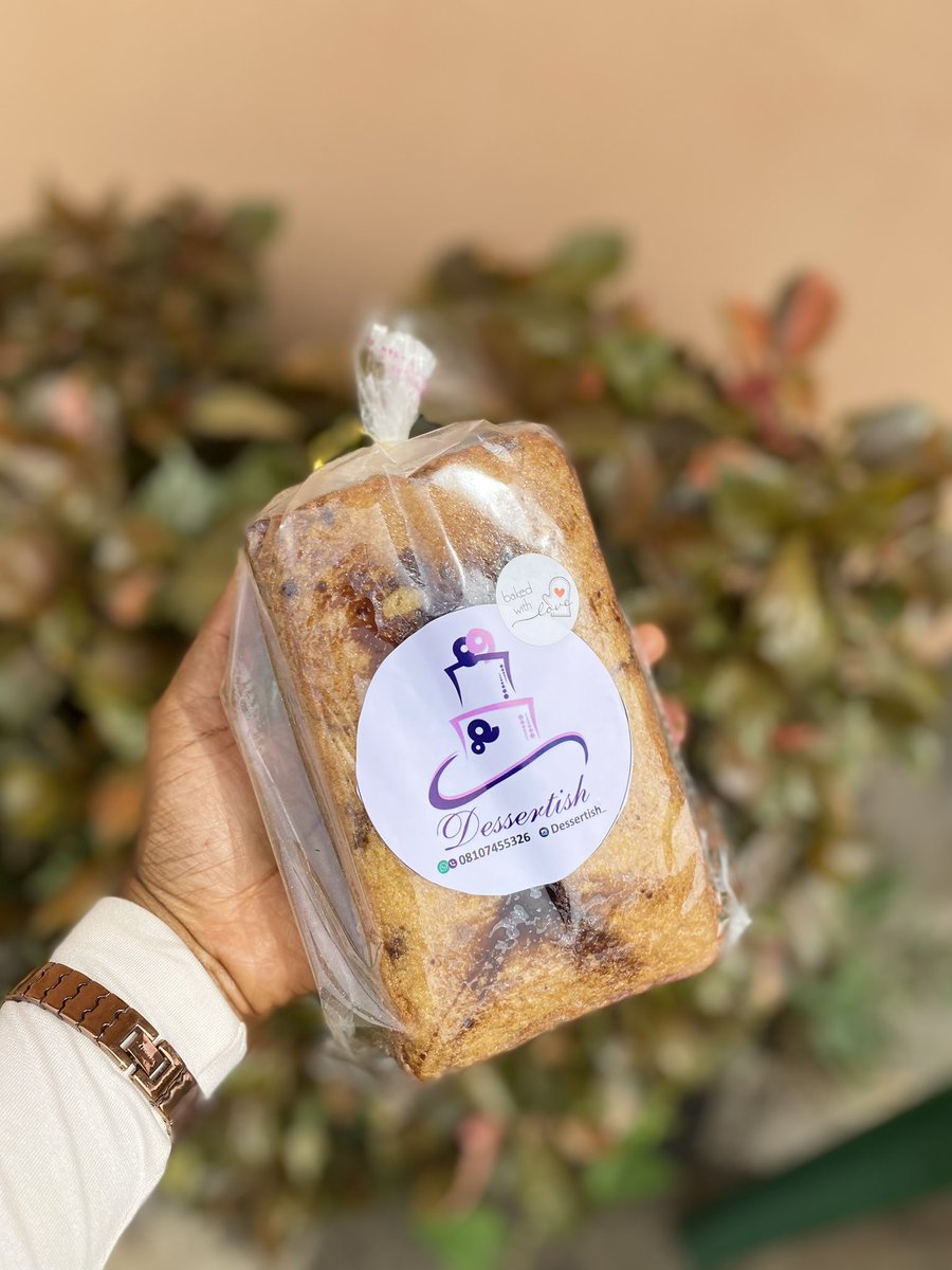 Khayyrahhhh's tweet photo. Buy cakes!
Treat yourself to something good, you sef don try!

Frame 1: 4500
Frame 2,3&amp;4: 1500

📍: Ilorin

Please RT🙏 https://t.co/gj28JRmygT