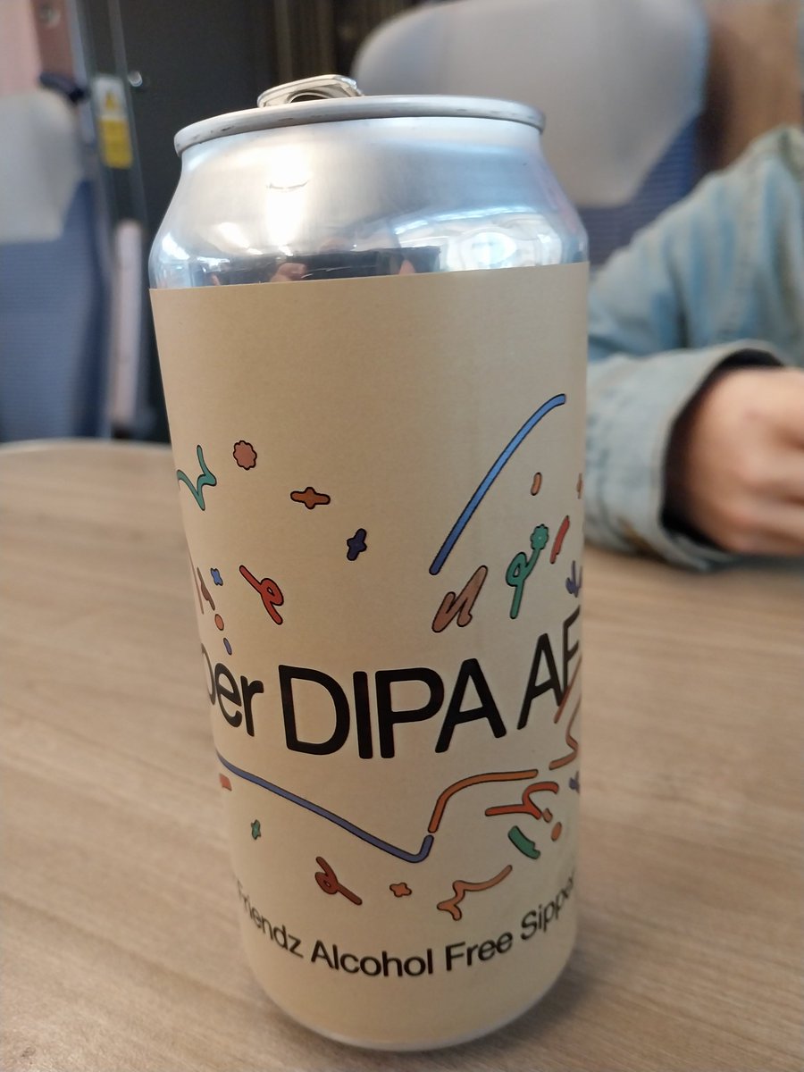 samuelebolton's tweet photo. Loads of chilli, lime and coriander going on in this #trainbeer #alcoholfree DIPA colab between @gang_mash, @NMBCo and Commonwealth Brewing Company. Lovely #afbeer.
Take away from the @NMBCo #Manchester Refectory.
#nabeer
#zeroalcohol
#nonalcoholic
#alcoholfreebeer https://t.co/3NTXLzSyy2