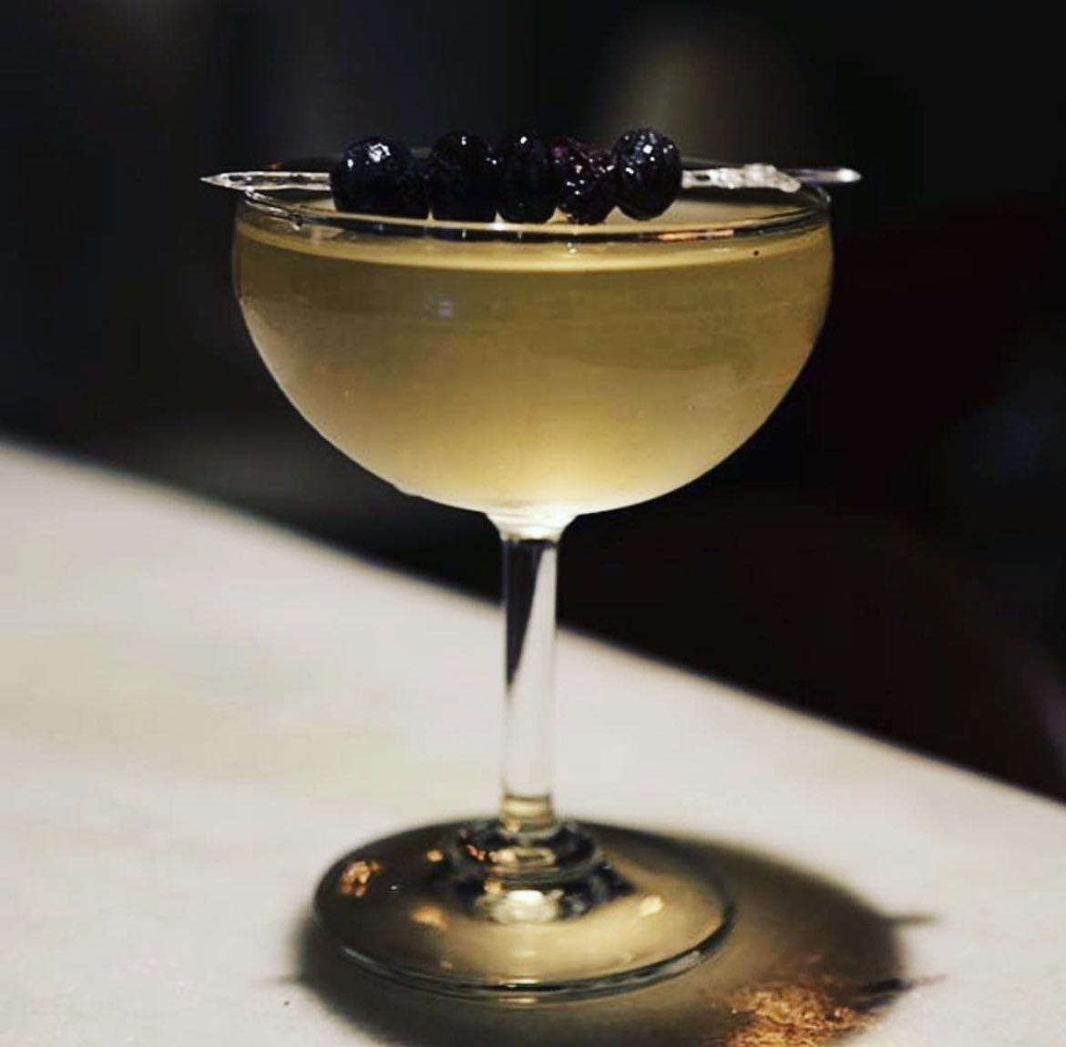 The_Chapel_Bar's tweet image. Woohoo it’s Friday!!🎉
Time to unwind and relax, what have you got planned for the weekend? 
.
.
.
.
#londonbars #islingtonbars #kingscross 
#privatehirevenue #dancefloor #corporateevents #corporatevenue #london #londonvenue #londonlife