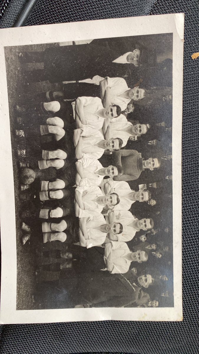 snoopybooboo's tweet photo. I found this old postcard in my Aladdin’s cave of a Tooting &amp; Mitcham FC team. Anyone know what season? https://t.co/56vWk331NL