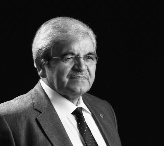 malicevheri's tweet photo. İlahiyatçı Yusuf Kavaklı hocanın vefatından büyük üzüntü duydum. 
Kendisine Allah’tan rahmet, sevenlerine sabır diliyorum. https://t.co/6qDUVUQzeC