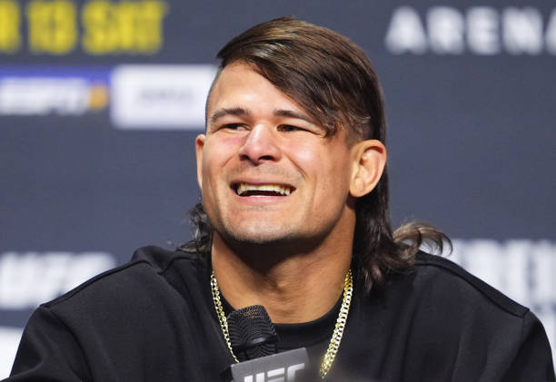 Para @diegolopesmma la pelea con Brian Ortega en #UFC303 es la puerta de entrada al título del peso pluma del UFC 

La entrevista con <a href="/ESPNDeportes/">ESPN Deportes</a> 
espndeportes.espn.com/artes-marciale…