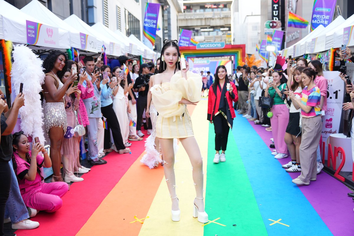 WatsonsThailand's tweet photo. เก็บตก #PrideToBeMORE 🏳️🌈
วัตสันภูมิใจที่ได้เป็นส่วนหนึ่งในการสนับสนุนความเท่าเทียม โอบรับทุกความแตกต่างอย่างมั่นใจ เรามุ่งมั่นที่จะเป็นแรงผลักดันในการสร้างความเปลี่ยนแปลงเชิงบวกเพื่อสังคมที่ดีขึ้น
#WatsonsThailand #Watsonsth #PrideToBeMore #DEI #Diversity #Equity #Inclusion https://t.co/gL08MGfLh9