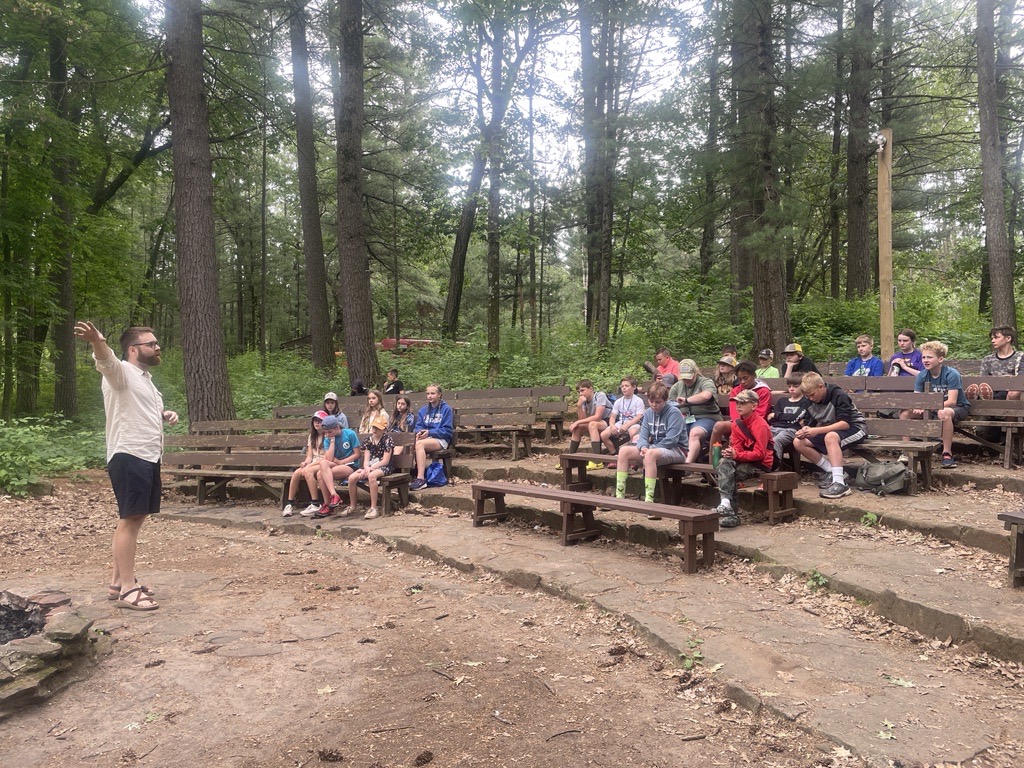 This week, Professor Chris Zahasky of the <a href="/UWMadison/">UW–Madison</a> Department of Geoscience shared his research on the movement of phosphorus between the Wisconsin River and groundwater with middle school participants during <a href="/wilandwater/">WI Land+Water</a> camp! #researchinaction #youthinSTEM <a href="/UWMadisonExtNRI/">Division of Extension Natural Resources Institute</a>
