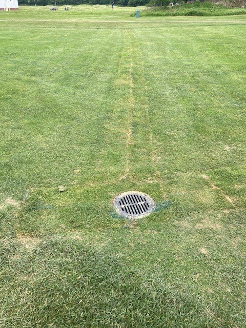 XGD_Systems's tweet photo. XGD Drainage division recently finished a large pipe install at Springvale Golf Course & Ballroom in the #Buckeye state #ohio. Nice and tidy finish, the seems will heal up in no time with the warm weather now here. #XGD #Golf #Drainage #Fairway #Tidywork #hardwork #tdi https://t.co/4WoJD1Zo2D