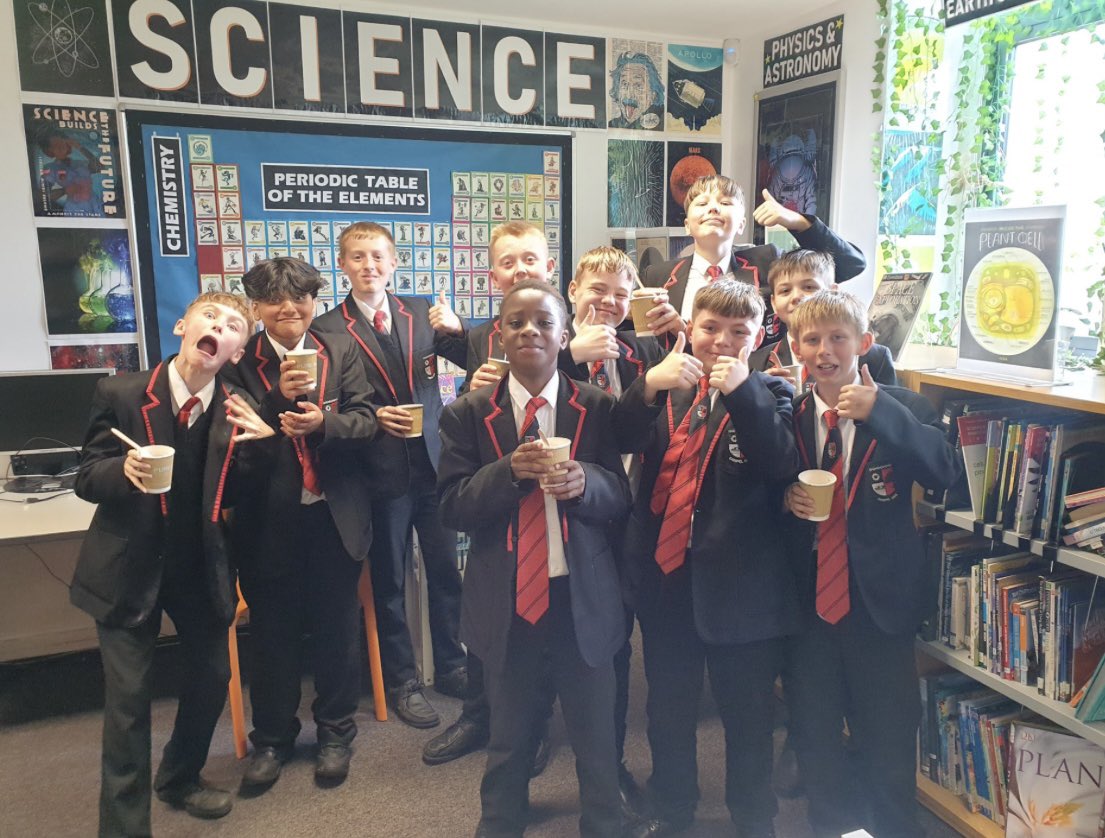 Wow! Wow! Wow! Some of our amazing year 7 students enjoying their hard earned hot chocolate with the principal today ☕️Well done all on creating some amazing work you can be proud of 👏🏻👌🏻#teamyear7 #superproud