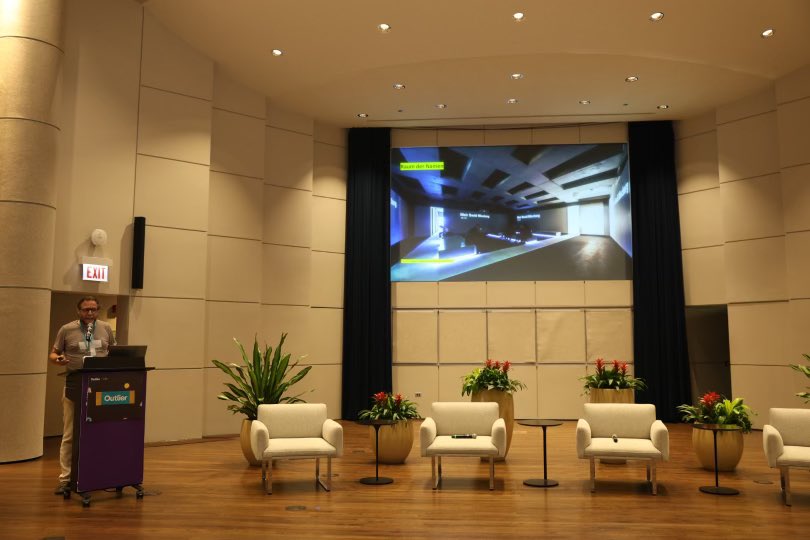 OutlierConf tweet media