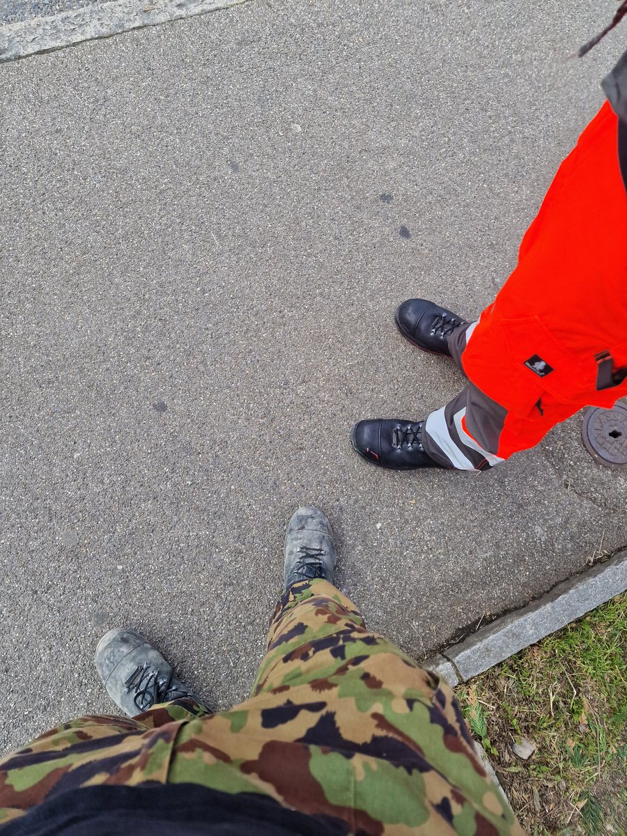 On the way to Zurich Pride Festival area with my Husband <a href="/FetishGayl/">Fleckpup Don</a>