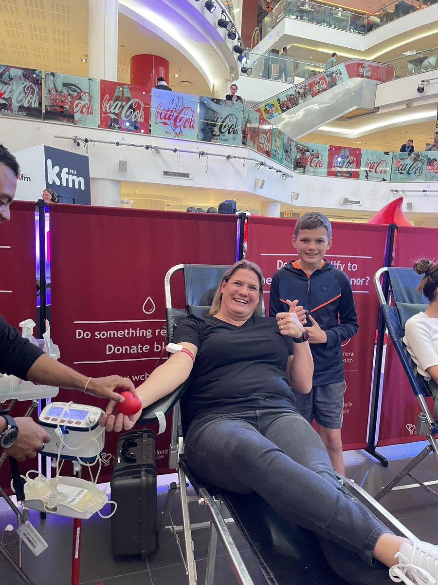 KFMza's tweet photo. 🩸❤️ @carlwastie and the #SuzukiKfmCrew celebrated the 20th anniversary of #WorldBloodDonorDay with @The_WCBS today! To give the gift of life, donate blood at a clinic near you 👉 https://t.co/YD2ysn5AXq #BeALocalHero https://t.co/8LARhdt0M0