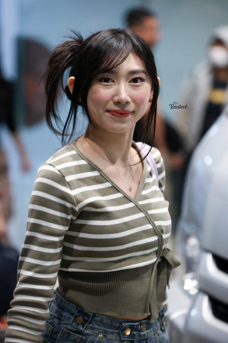 Jessi <a href="/C_JessiJKT48/">Jessica Chandra</a>