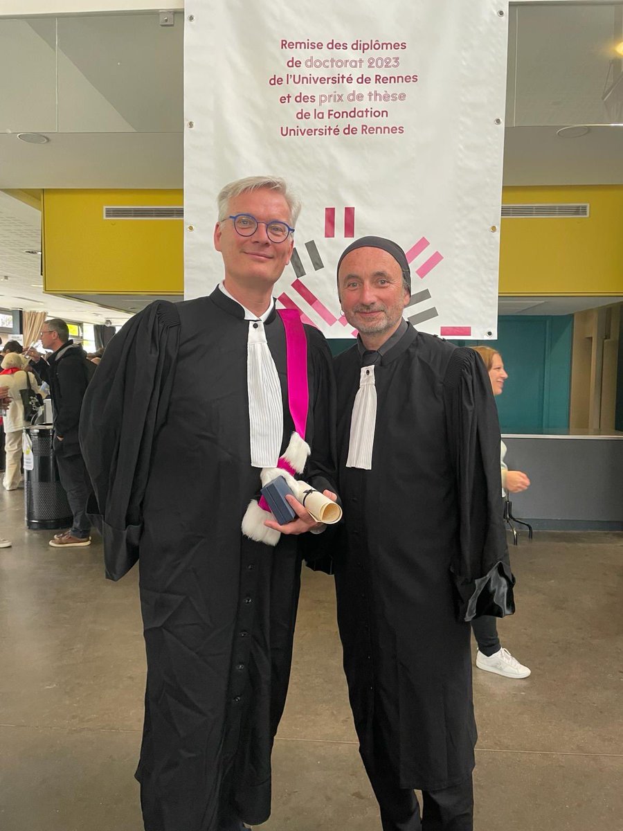 dlouiscollins's tweet photo. What a fantastic experience.  @PierreJannin gave a heart warming introduction that left me teary eyed for my commencement address. I am proud to be a graduate of @RennesUniv.  
Seeing all the young graduates gives me great hope for the future. 
@TheNeuro_MNI @McGillBME https://t.co/oaIS9qza0a