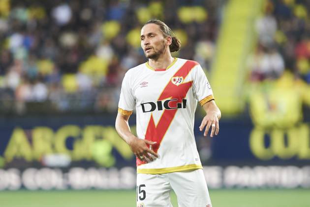 nexustransfer's tweet photo. Miguel Crespo, Rayo Vallecano'ya veda etti. 
Fenerbahçe'ye geri döndü. https://t.co/bI1COWmrnX