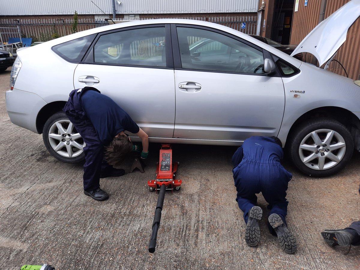 Newham PRUs tweet media