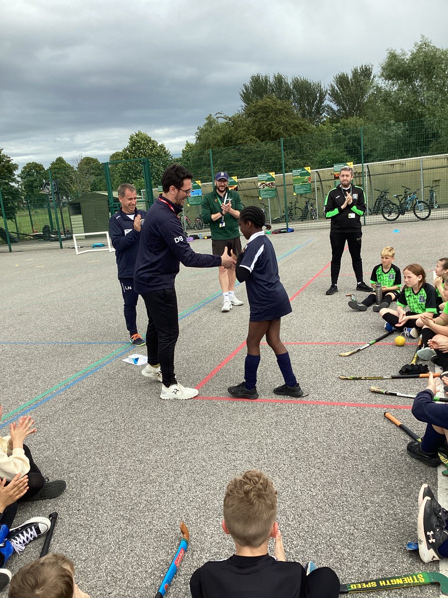 Wow, what a day!! Some incredible teamwork, sportsman/sportswoman qualities and budding hockey skills at today’s hockey masterclass! I am so proud of you!!🏑 a  massive  thank  you  to <a href="/KUHHC/">Kingston Upon Hull Hockey Club</a> for  a  fantastically  organised  and  brilliant  event  #thefutureishockey ⭐️⭐️⭐️
