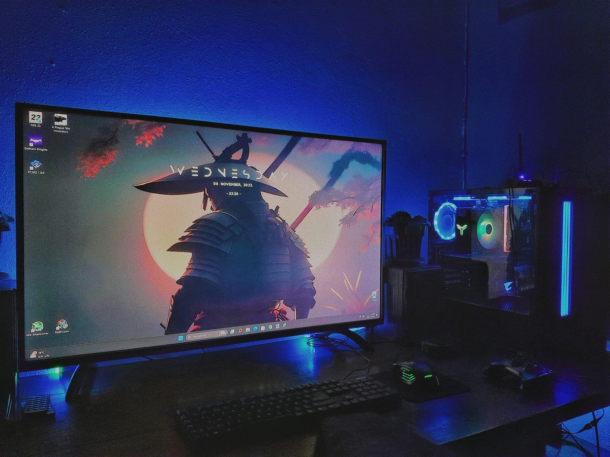 TGIF! Je me souviens encore de toutes ces nuits de rush d'antan

6 ans après, il ne reste plus que le vendredi pour se lâcher (et c'est pas facile de tenir!)

Tips pour rester concentrer plus longtemps ➡️ Realmix Energy Drink
Sans taurine = zéro insomnie. 
Dors tranquille après