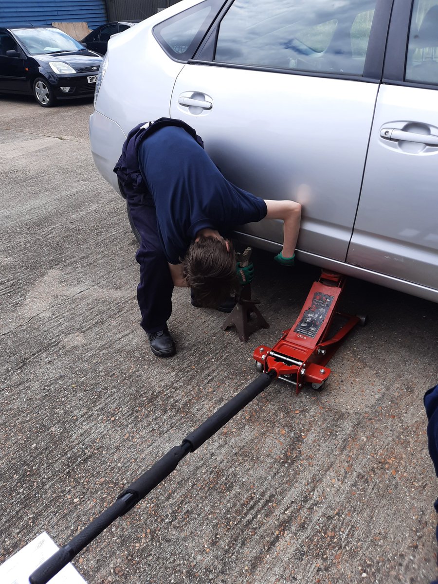 Newham PRUs tweet media